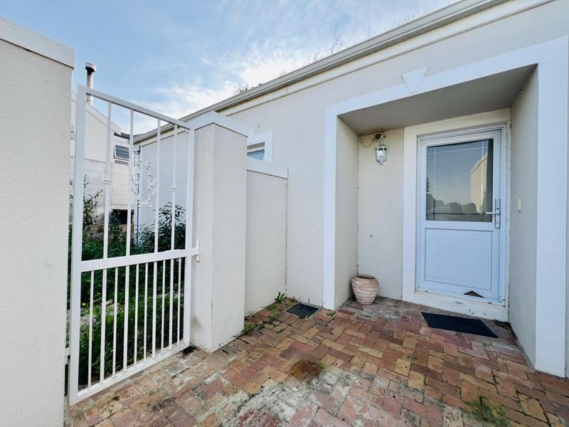 3 Bedroom Property for Sale in Pinehurst Western Cape